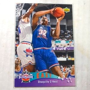 🏀Upper Deck trading card features NBA All-Star Shaquille O'Neal